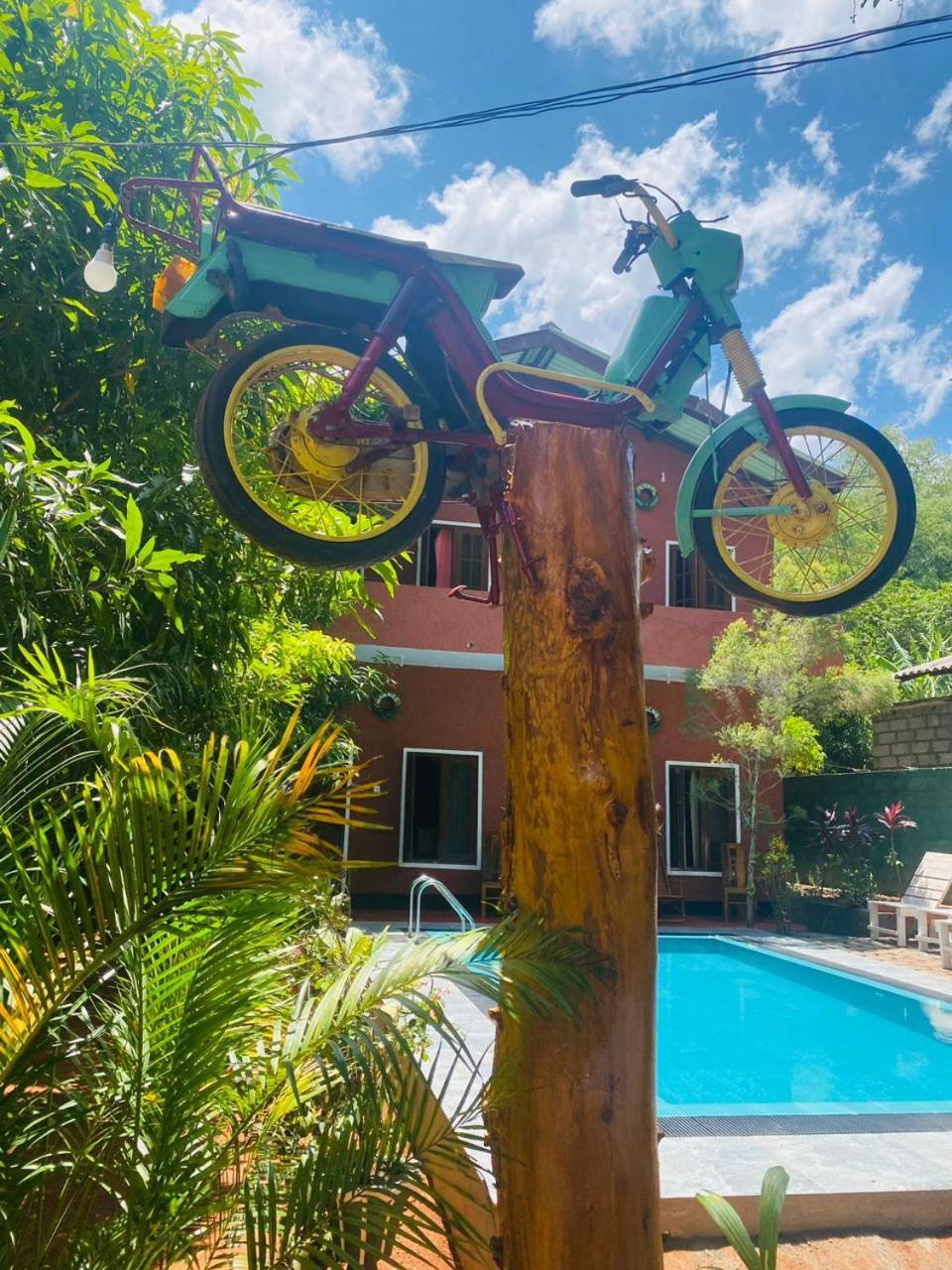 Hotel Hideaway Garage Dambulla Kültér fotó